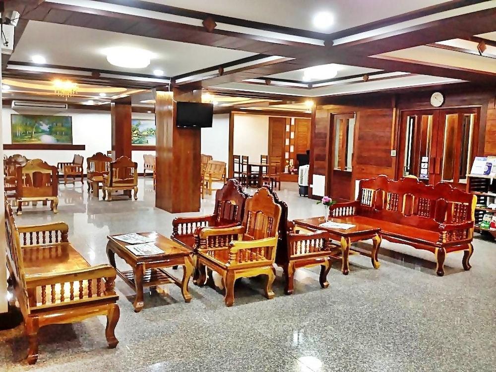 Riverfront Hotel Mukdahan Exterior foto